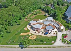 Waldorfkindergarten Ismaning Luftbild von Fotograf Sven Jungnickel